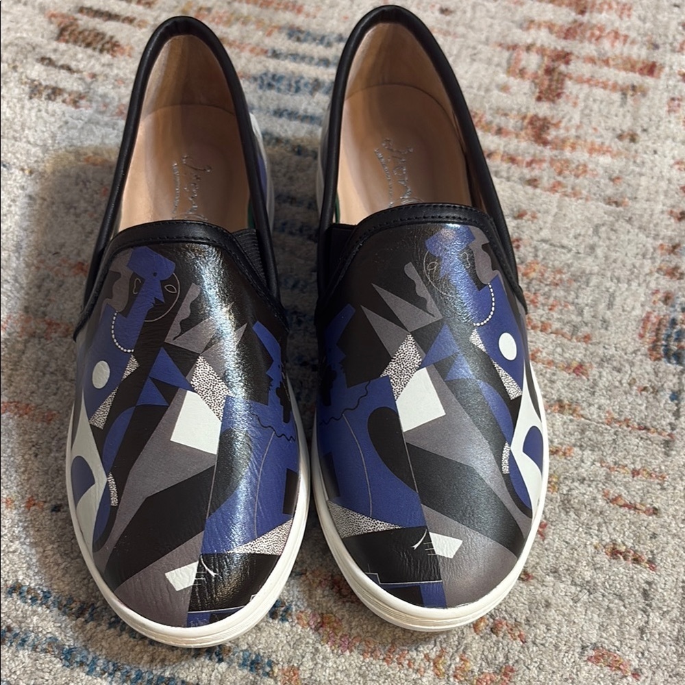 Slip on Leather Loafers with art by Pablo Picasso New in Box Icon Brand